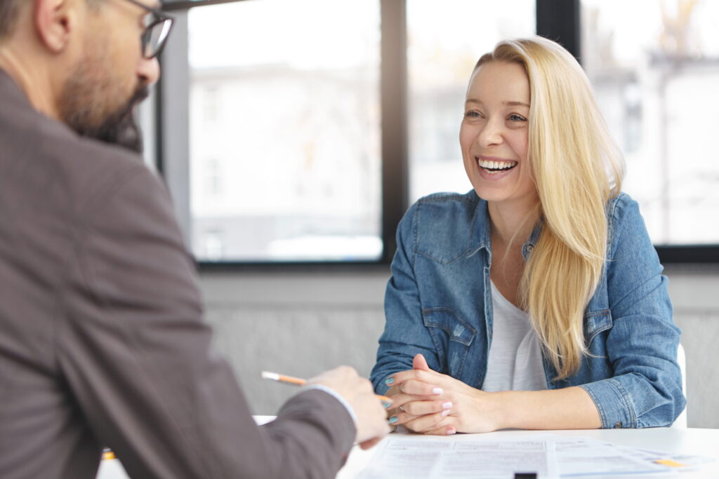 A woman finds affordable care through BCBS Rehab in Alpharetta, GA.